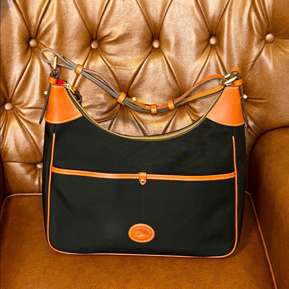 Beautiful Dooney & Bourke Hobo Bag